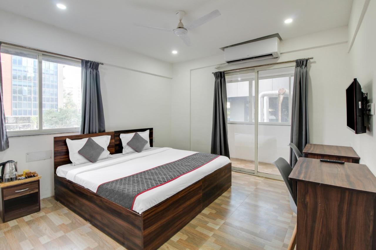 Hotel Super Oyo Townhouse 1237 Balewadi Méribel Village Zewnętrze zdjęcie