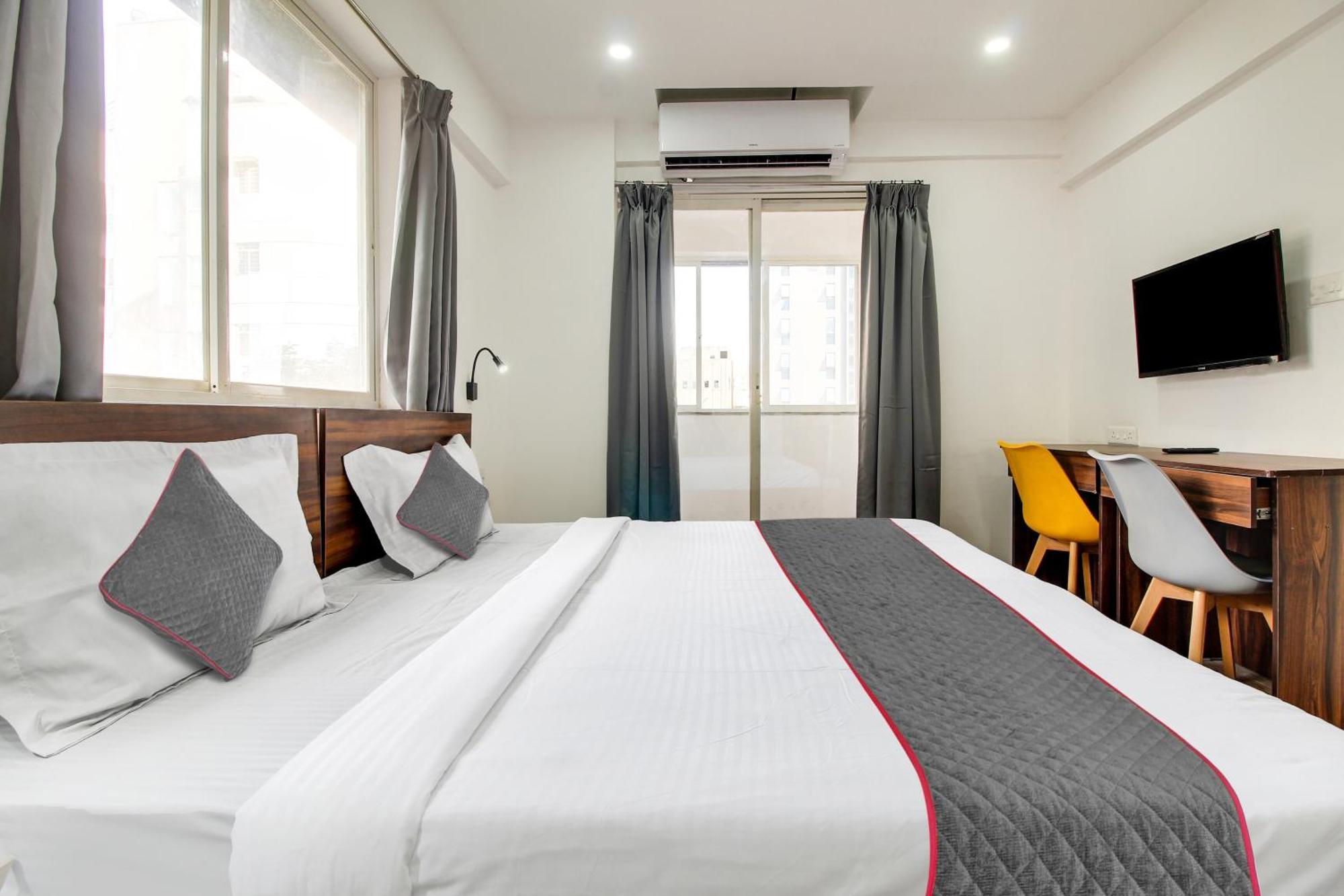 Hotel Super Oyo Townhouse 1237 Balewadi Méribel Village Zewnętrze zdjęcie