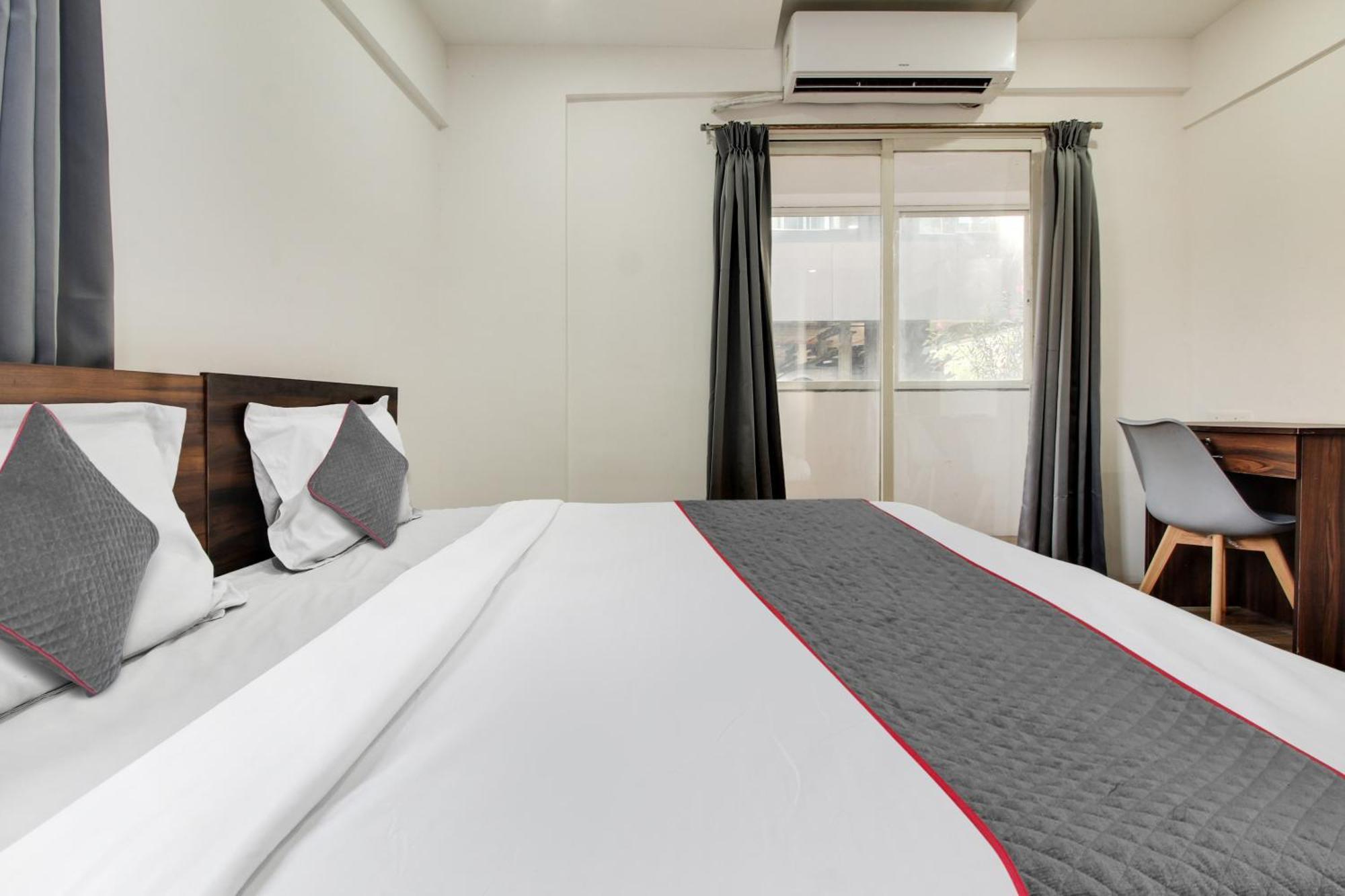 Hotel Super Oyo Townhouse 1237 Balewadi Méribel Village Zewnętrze zdjęcie