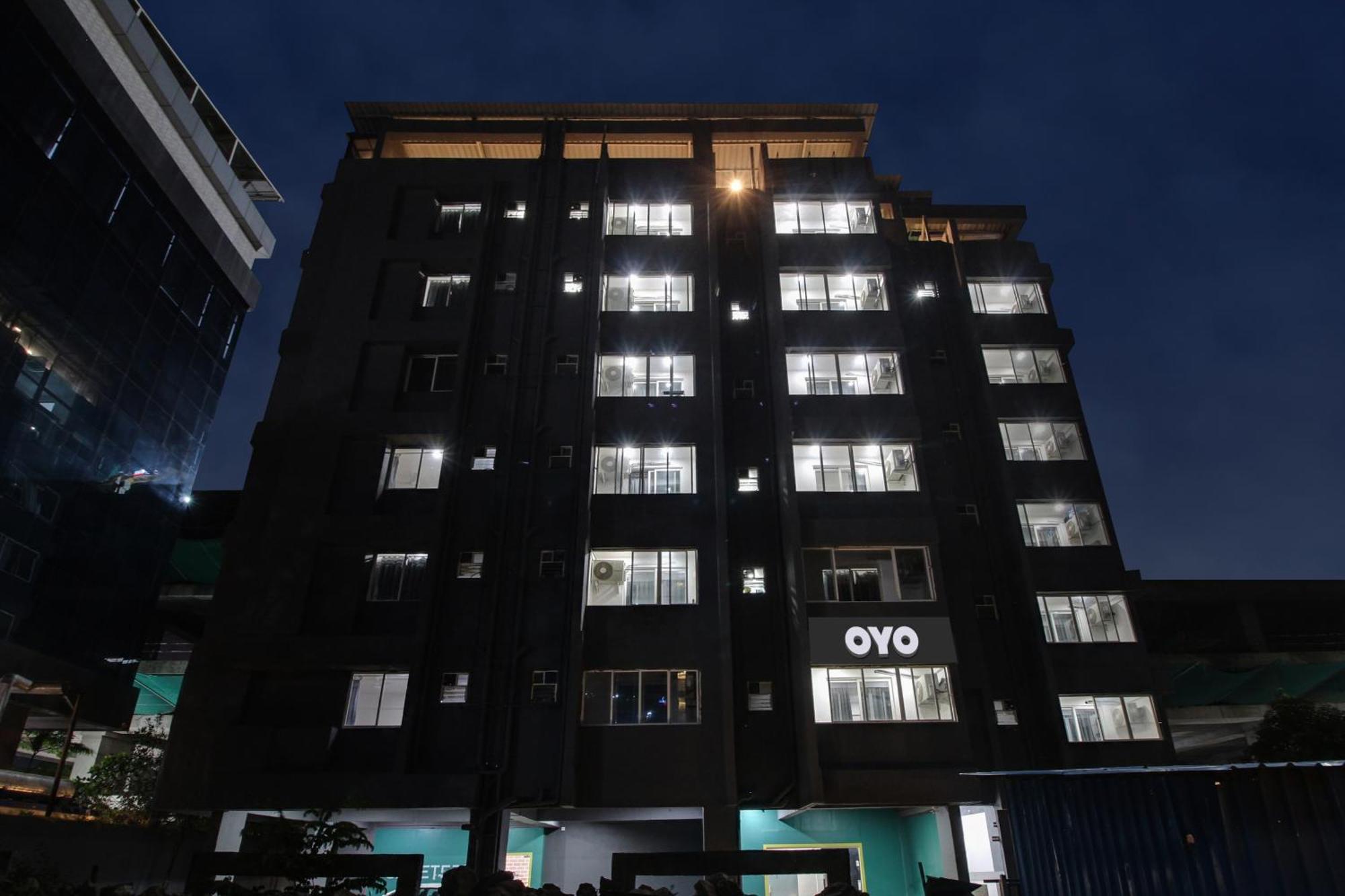 Hotel Super Oyo Townhouse 1237 Balewadi Méribel Village Zewnętrze zdjęcie