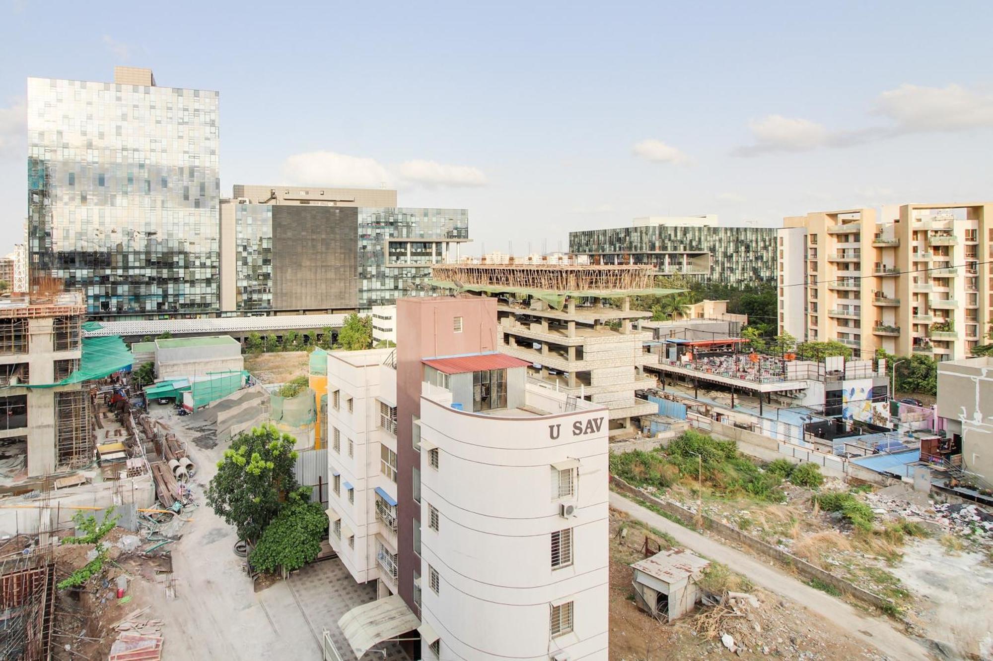 Hotel Super Oyo Townhouse 1237 Balewadi Méribel Village Zewnętrze zdjęcie